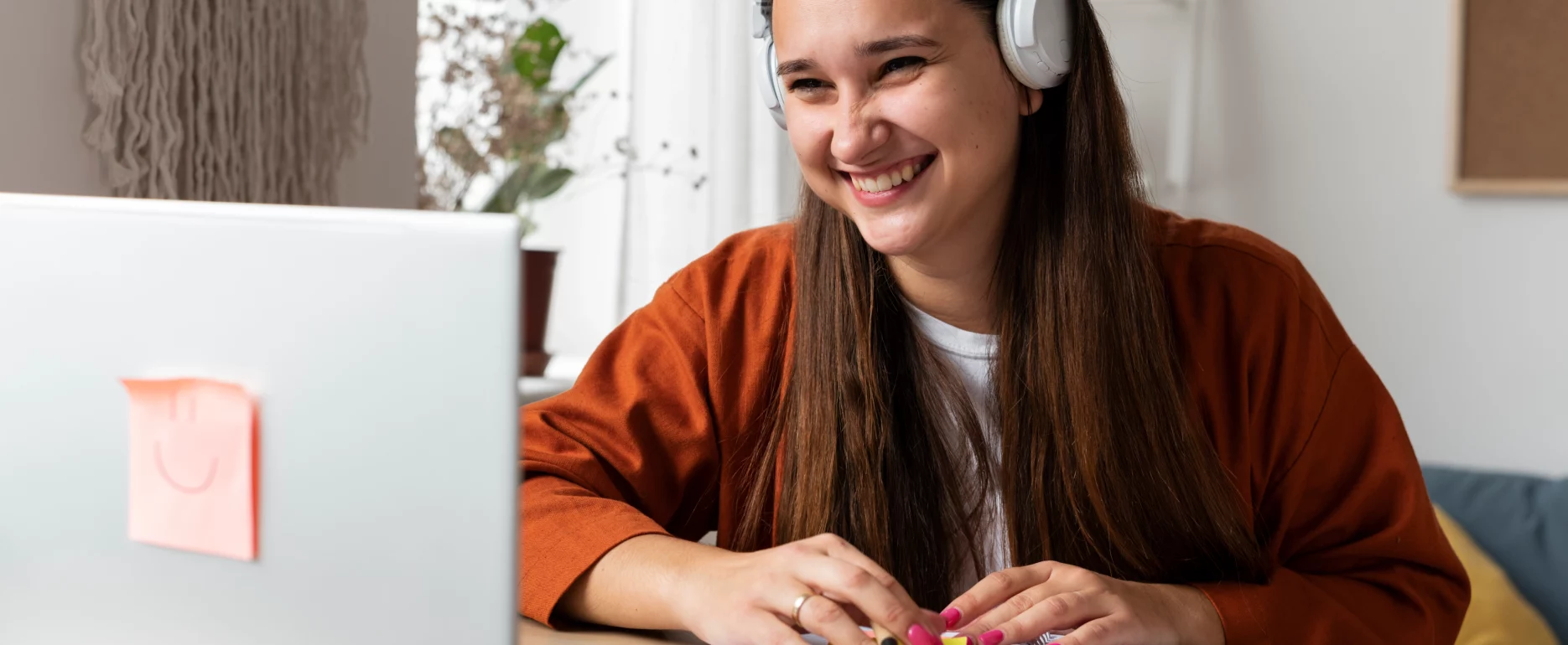 Attending online course with Skills Renew